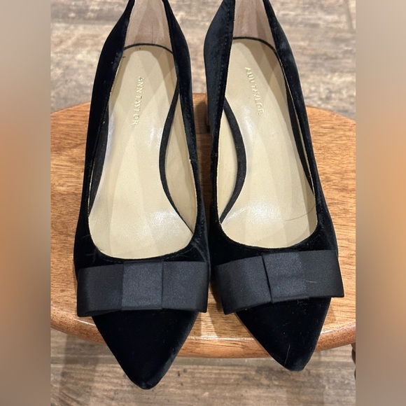 Ann Taylor Velvet Pumps - Picture 5 of 5